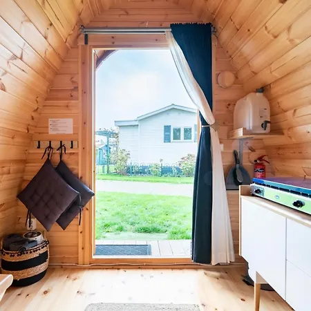 Camping Tiny Pod *