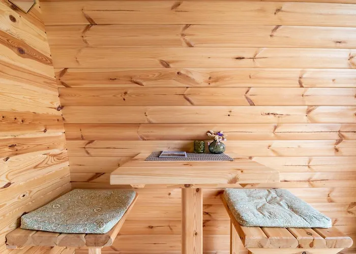 Tiny Pod Camping Warmond